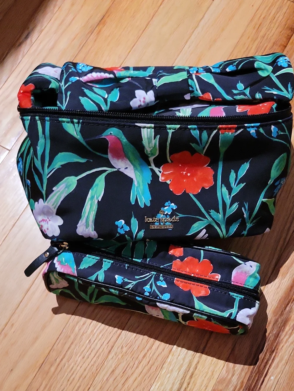 Kate Spade Haring Lane Joelle Cosmetic Case Lunch Box Set Black Hummingbird